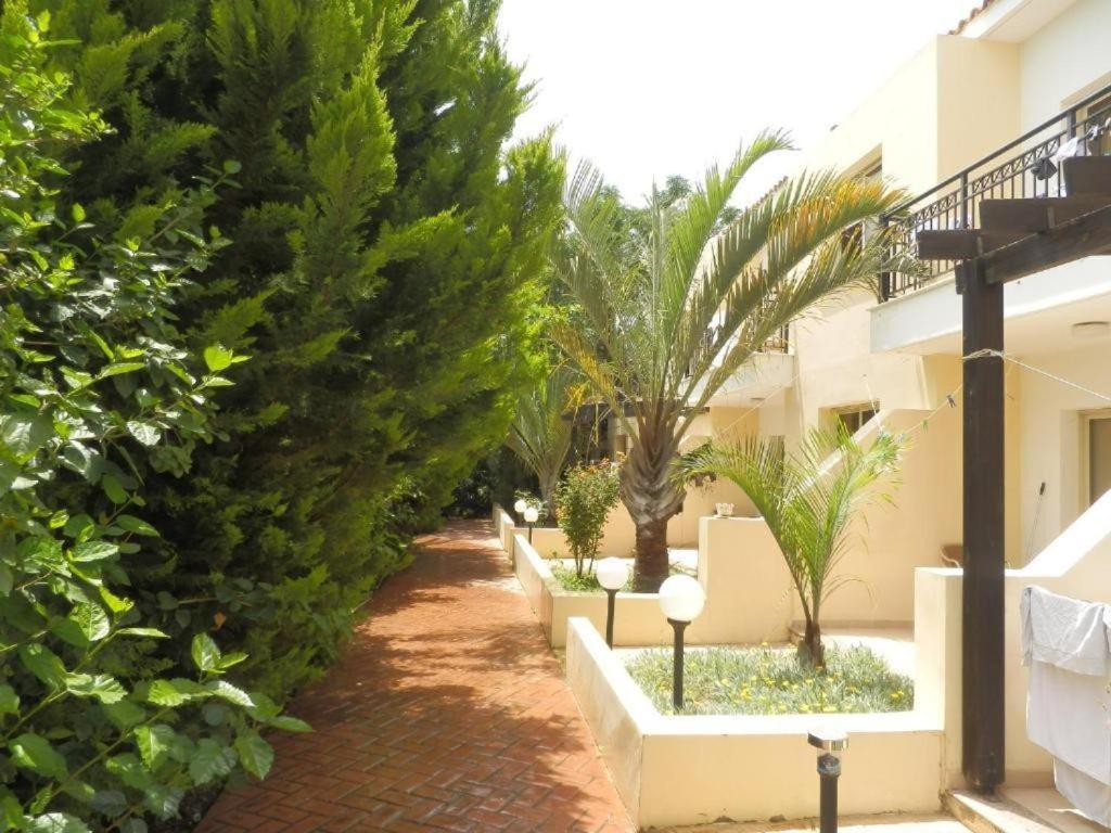 Byreva Apartments Paphos Luaran gambar