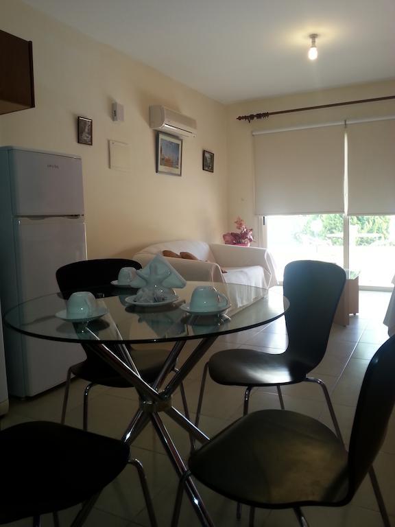 Byreva Apartments Paphos Bilik gambar